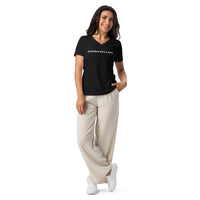 Women’s relaxed V-NECK t-shirt "Je prefere etre a Paris"