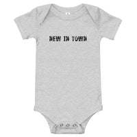 100% cotton one-piece Baby Onesie "NEW IN TOWN"