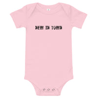 100% cotton one-piece Baby Onesie "NEW IN TOWN"