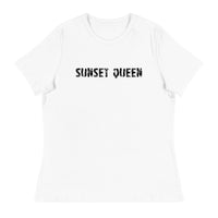 Soft and comfortable women's relaxed t-shirt "SUNSET QUEEN"